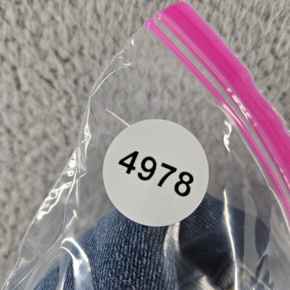 Sold Levis 511 Jeans Mens 30x32 Blue Stretch Denim Slim Fit Straight Leg - Picture 15 of 15